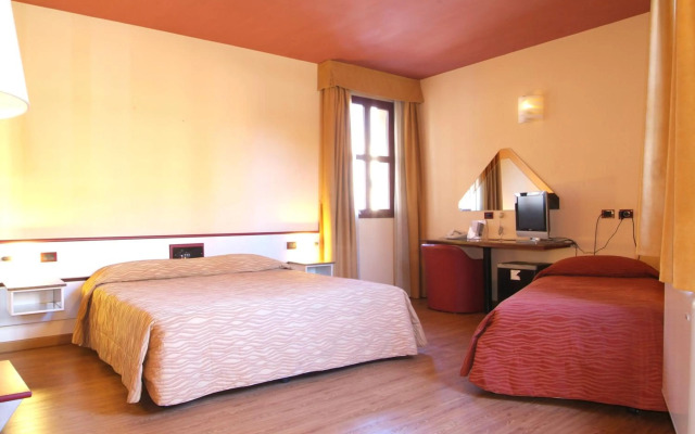 Hotel Maxim