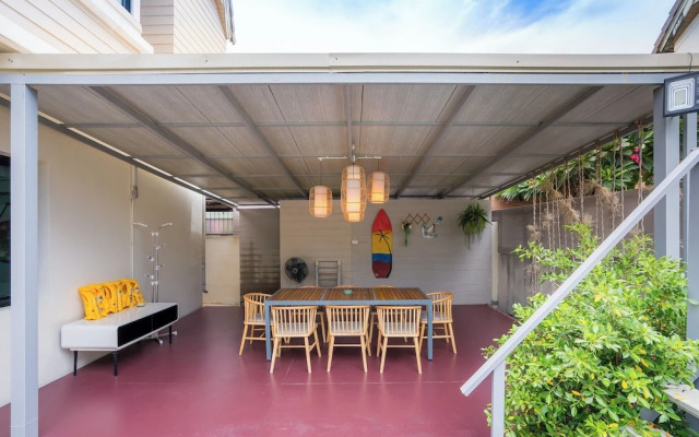 Natcha Pool Villa by Warin