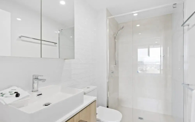 Waterfront Escape at Essentia