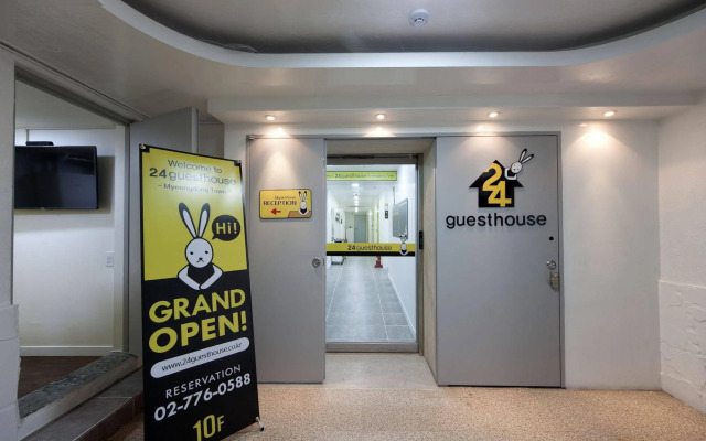 24 Guesthouse Myeongdong Town