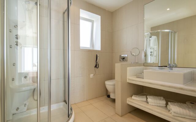 Archipelagos Resort & Villas