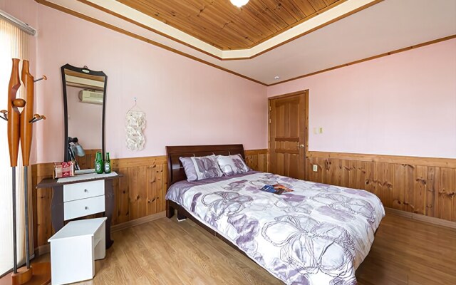 Geoje Green House Pension