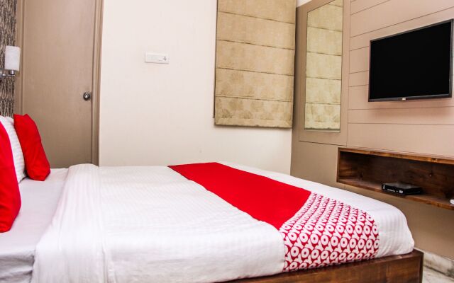 Collection O 14600 Hotel Chawla
