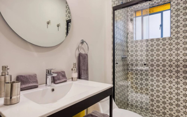 Bright Condesa - Modern 2BR in Mexico