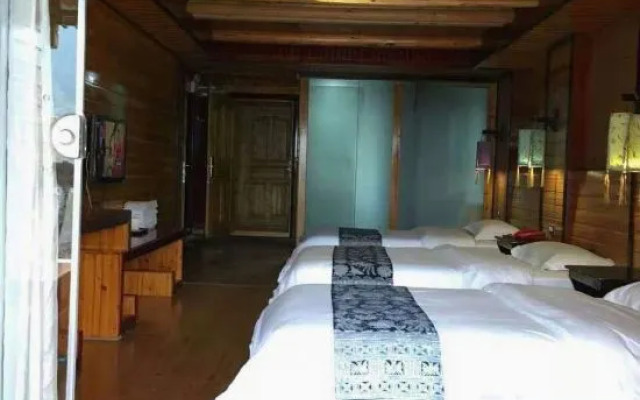 Yinxiang Xijiang Resort Hotel