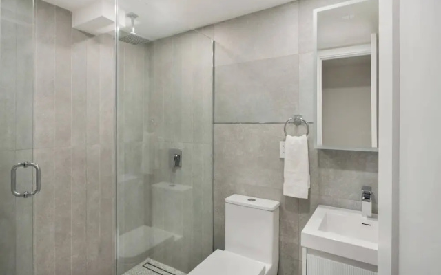 22-4a Sleek Modern 1BR Gramercy