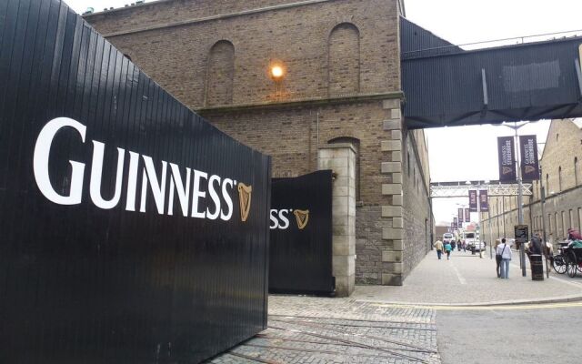 Gorgeous Sycamore Street Templebar