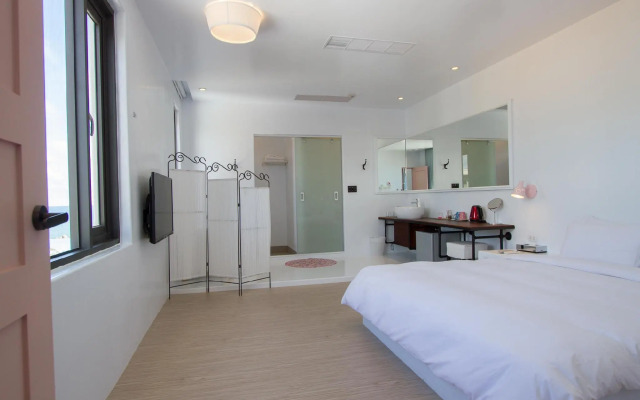 Whilom SeaShoreHotel