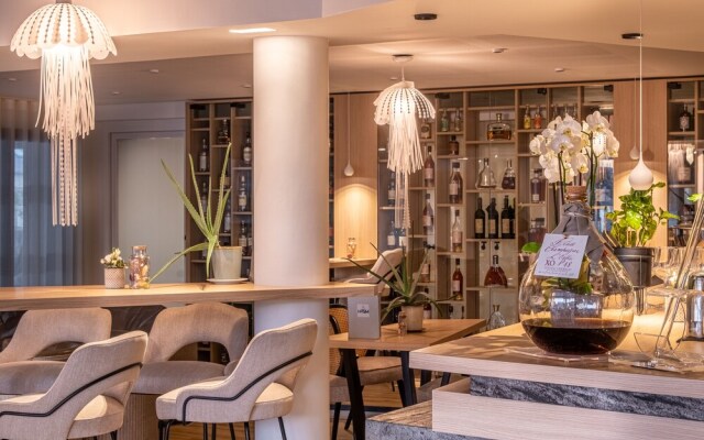 Hostellerie De La Pointe Saint-Mathieu