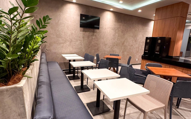 Celi Connect Hotel Orla Aracaju