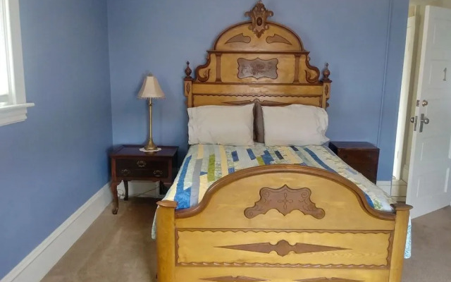 Steamers Bed & Breakfast