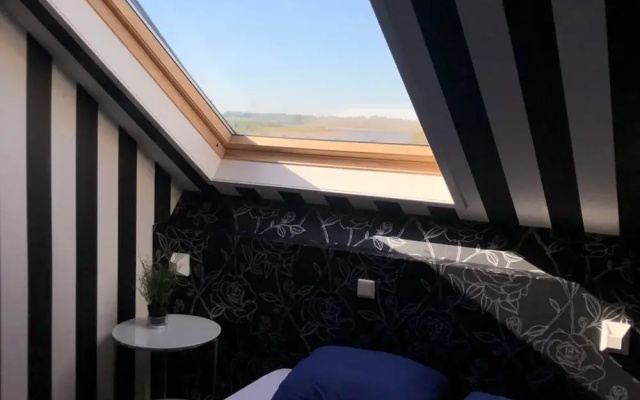 Modern Villa With a Nice Terrace, at the Marina