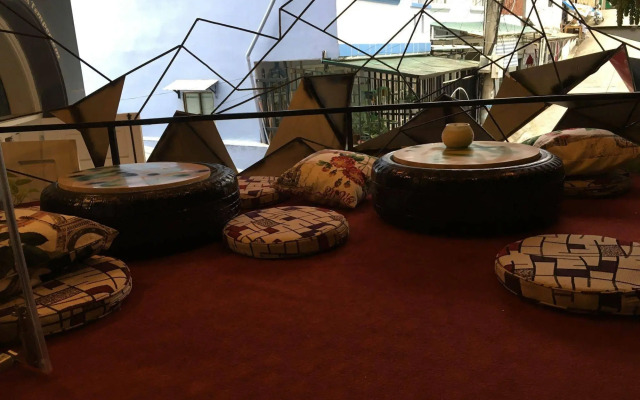 Da Lach Foodie Hostel