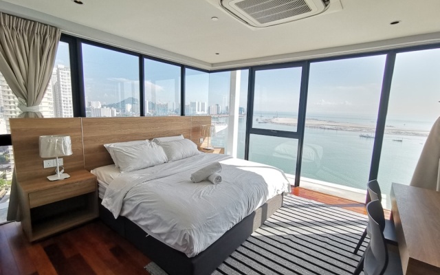 Family Suite Sunrise Gurney Penang – Guest Rooms – George Town