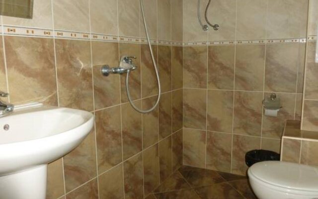 Globus Hotel Kiten