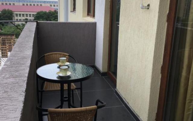 Homestay Apartment on Angisa Street