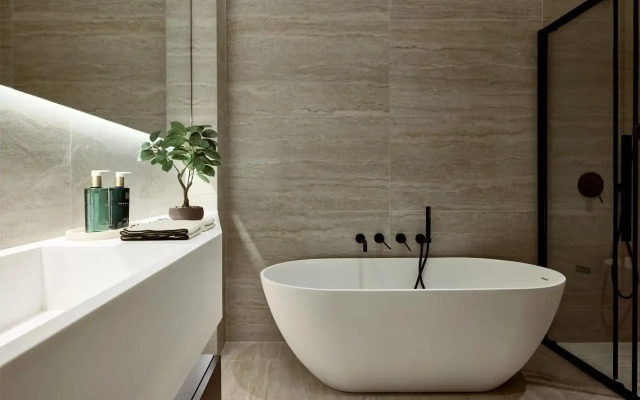 Momo Suites Acropolis by Aura Homes
