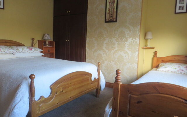 Dawn House