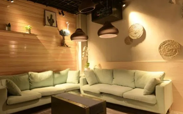 Changqiu International Youth Hostel (Shanghai Hongqiao International Exhibition Center)