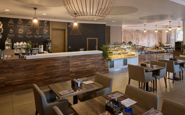 Radisson Blu Hotel, Kyiv Podil City Centre