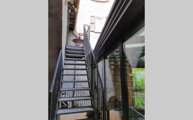 The Ivy House in the Castle