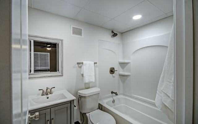 The Admiral Apartments