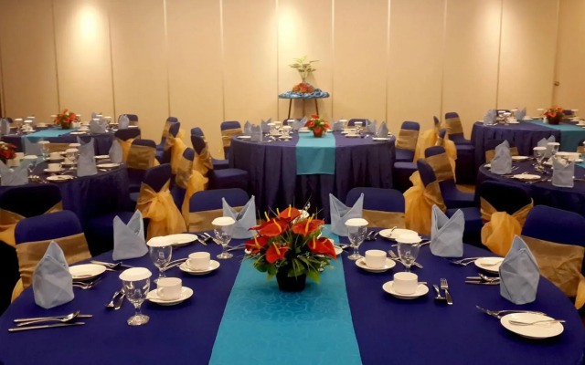 Hotel Brothers Solo Baru