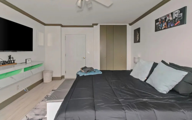 Modern 3BR Condo - Heart of ATL