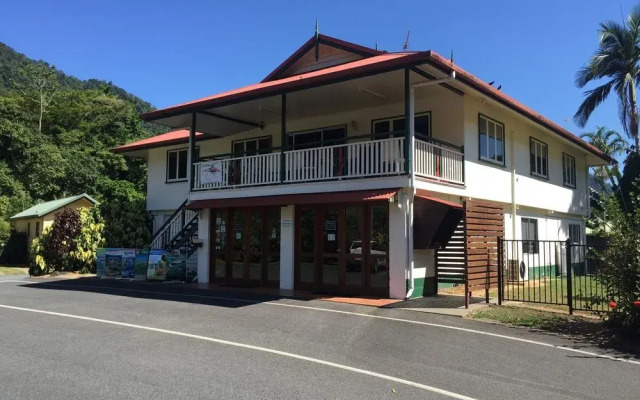 BIG4 Cairns Crystal Cascades Holiday Park