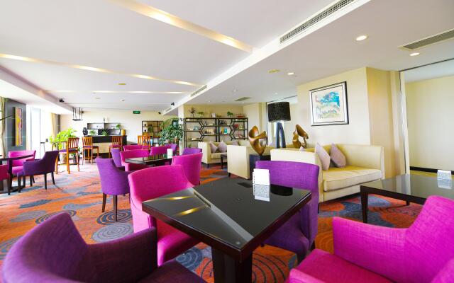 Crowne Plaza Shanghai Xiayang Lake by IHG