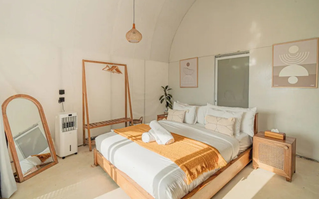 Onion Hill Glamping