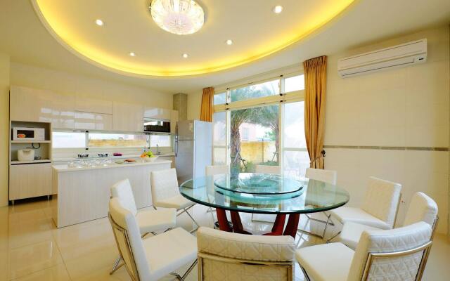 Season Villa
