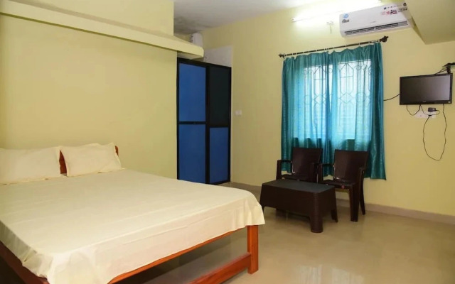 Nirvaah Room Siolim- Kitchenete
