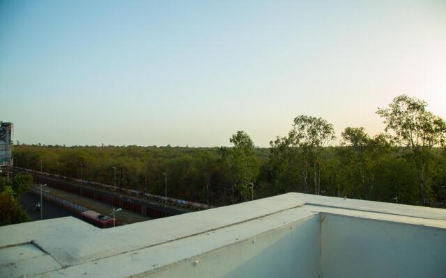 OYO Premium Nagpur Airport
