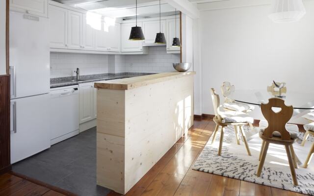 Esquiros by FeelFree Rentals