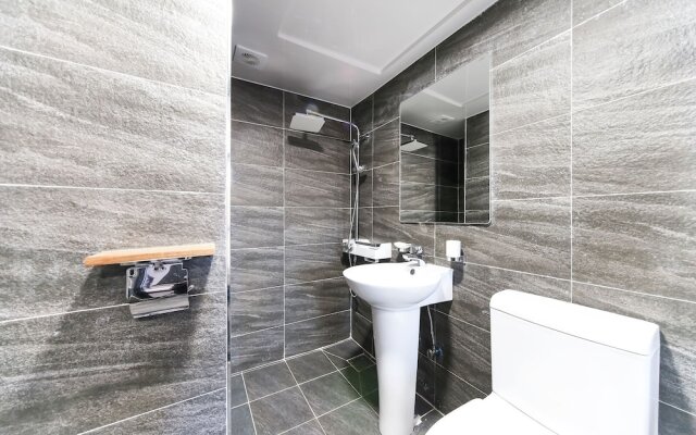 Changwon Jinhae Hotel The Syap