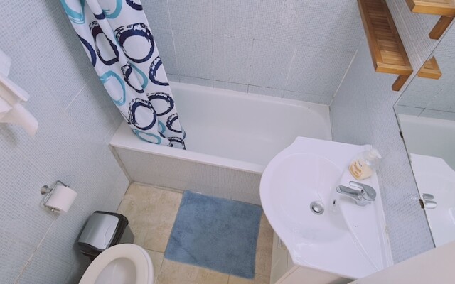 STAY Blue Apartment by STAY BnB