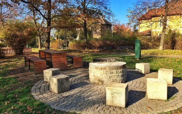Eislerova kolej Jarov