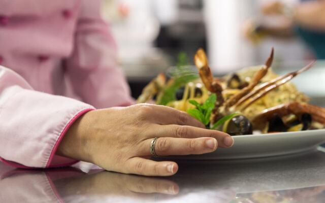 Hôtel Sant'Andrea, The Originals Relais (Relais du Silence)