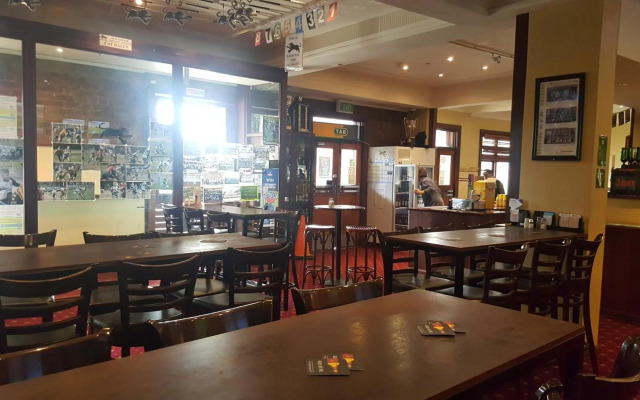 Gardners Inn Hotel
