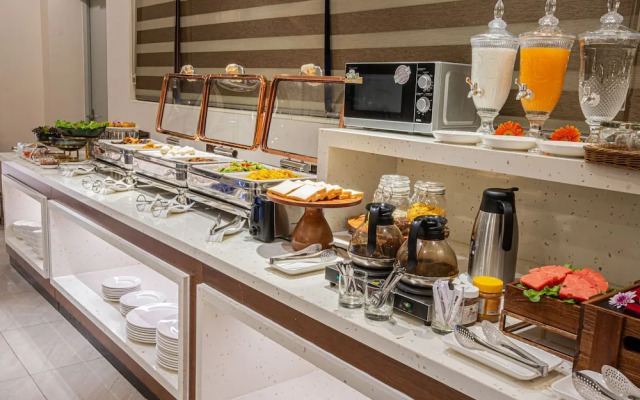 Ostara Hotel & Apartment