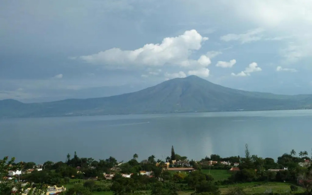 Las Palomas Bed & Breakfast (16 y Mayores)