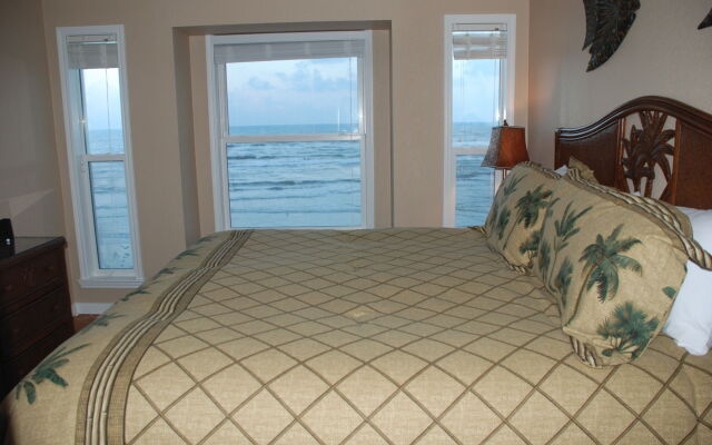 Seascape Deluxe Beach Condos by A B Sea Rentals
