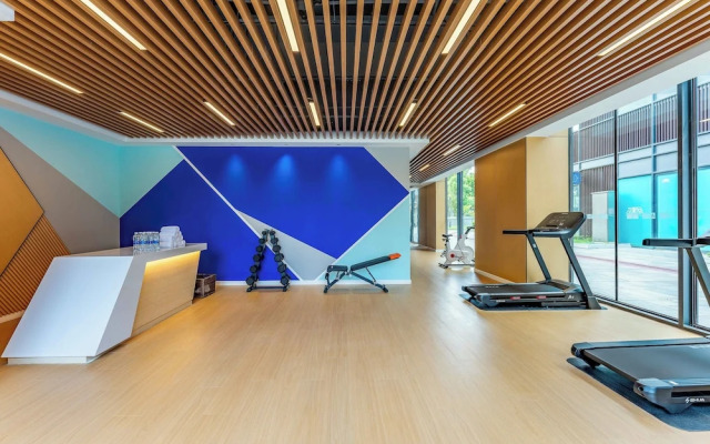 Holiday Inn Express Wuxi East Station by IHG