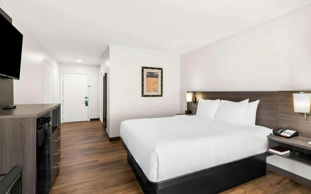Quality Inn Merrimack - Nashua