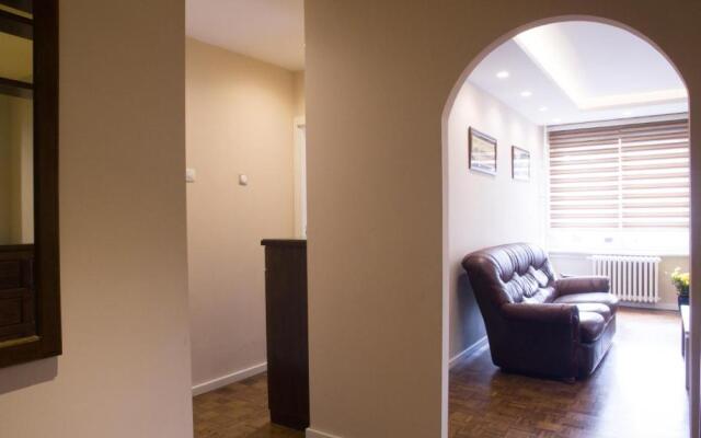 True Color Apartment