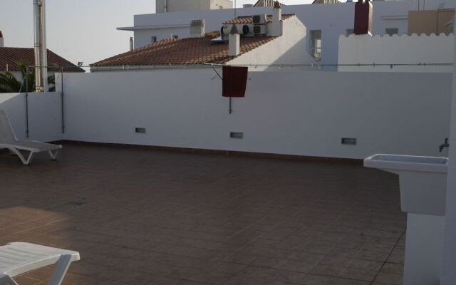 Hostel & Gym Relise - Albergue Juvenil
