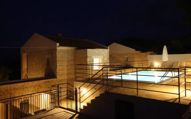 Stemar Luxury Villas