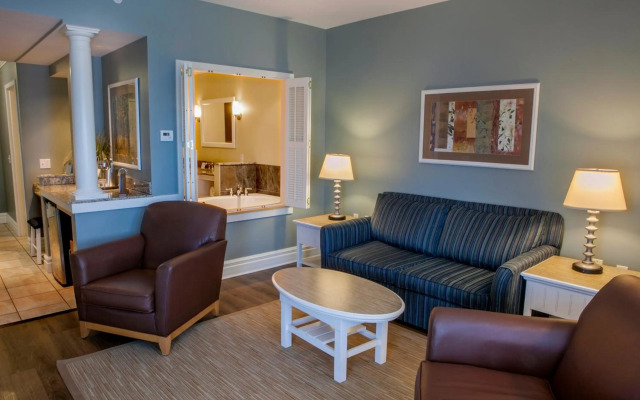 Watkins Glen Harbor Hotel