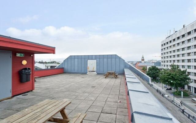 StayPlus Central 1BR  Apartment